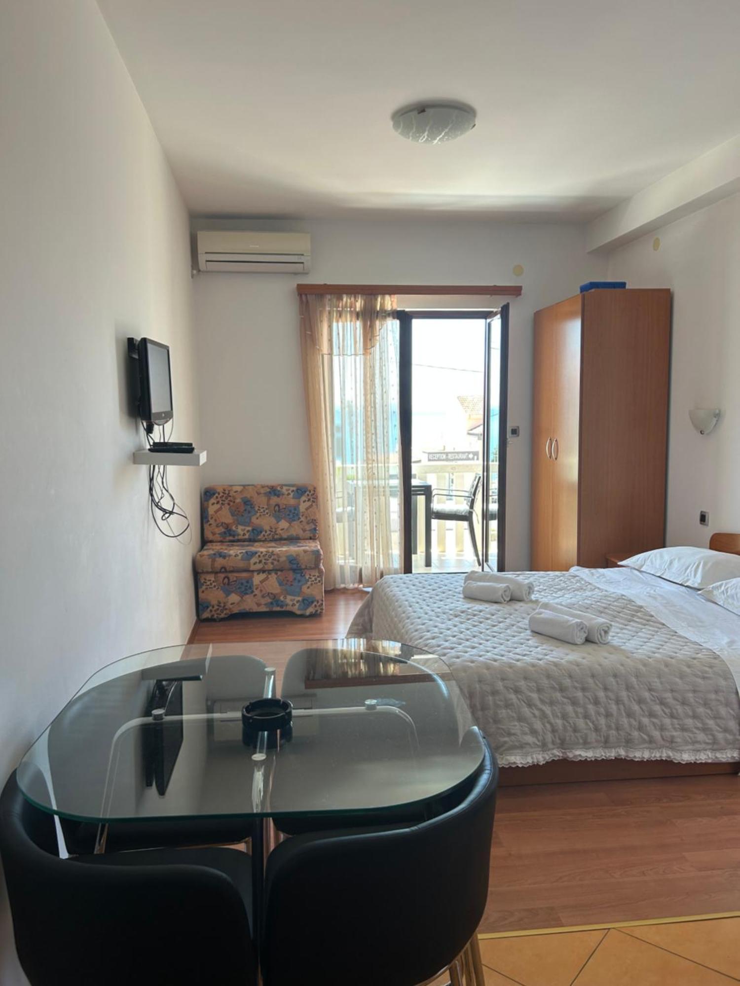 Apartmani Baki Podstrana Extérieur photo