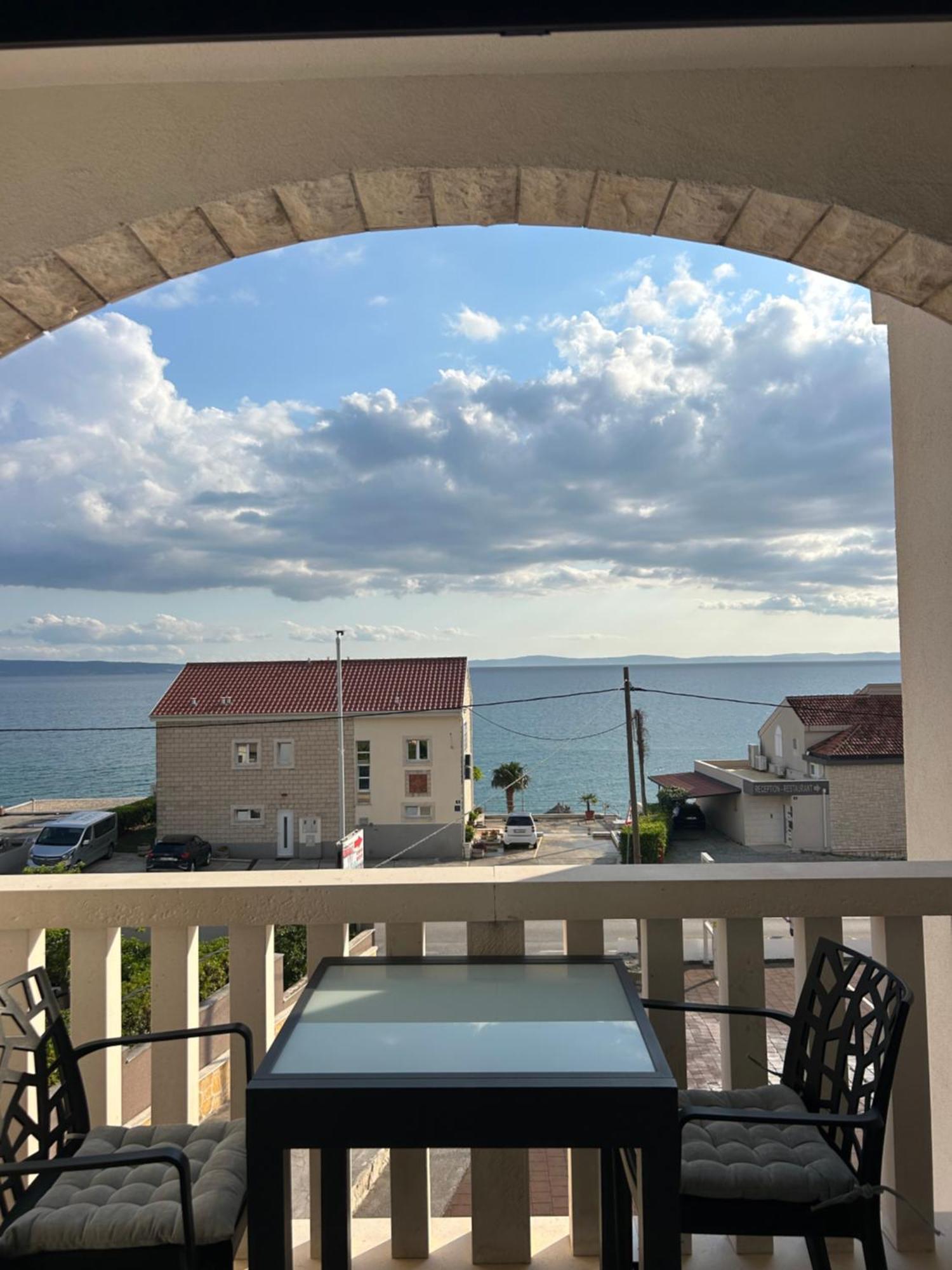 Apartmani Baki Podstrana Extérieur photo